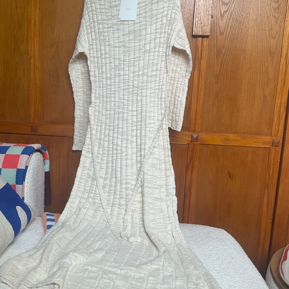 DISSH Cream Knit Maxi Dress. NWT. All Cotton. Left Side Slit. Fits as US8 - Picture 10 of 10